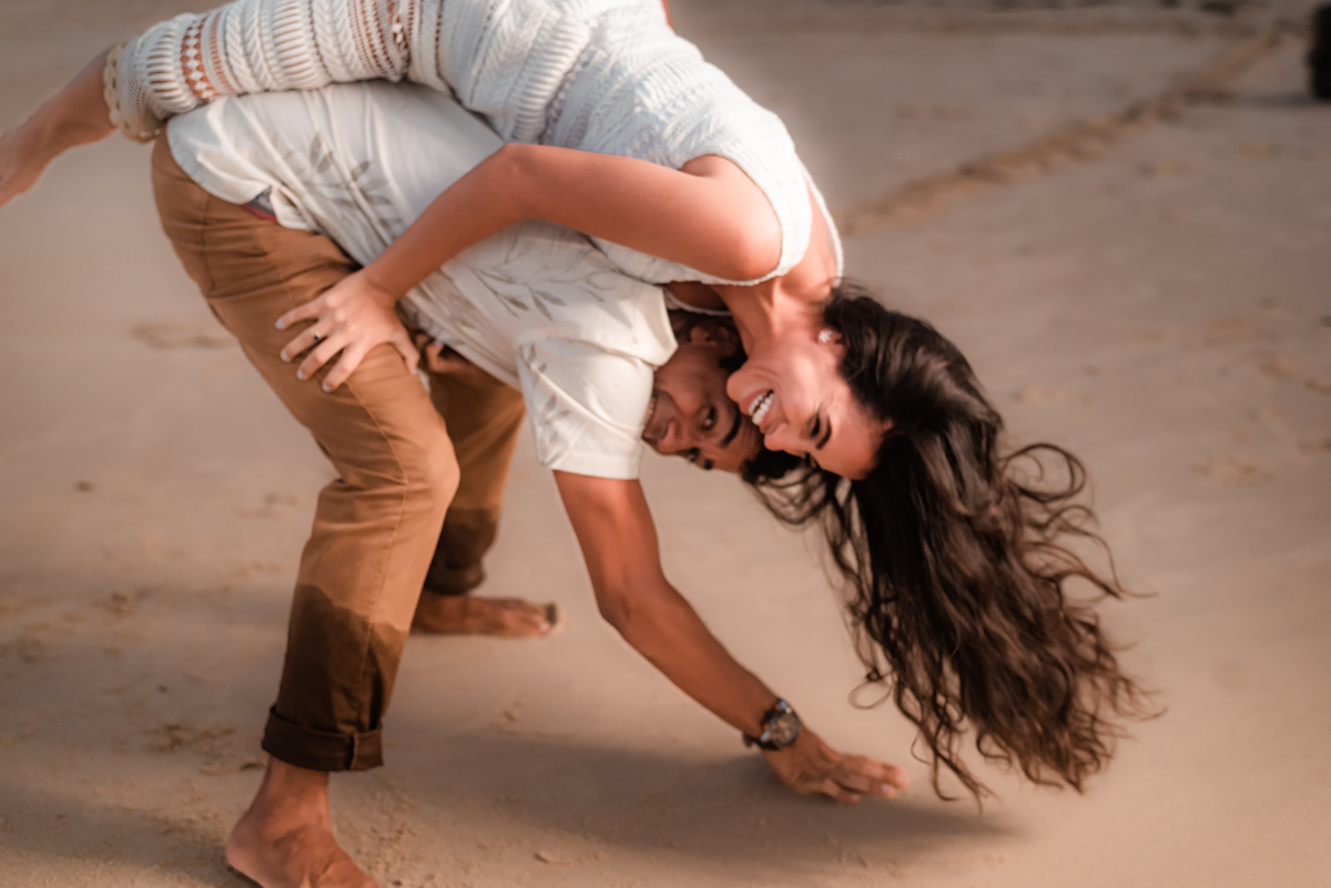 Ensaio de casal em natal rn, ensaio de casal em parnamirim rn, ensaio de casal na praia de cotovelo rn, ensaio de casal com cachorro, ensaio de casal com pet, ensaio de casal com tartaruga, ensaio de casal na praia, ensaio de casal em casa
