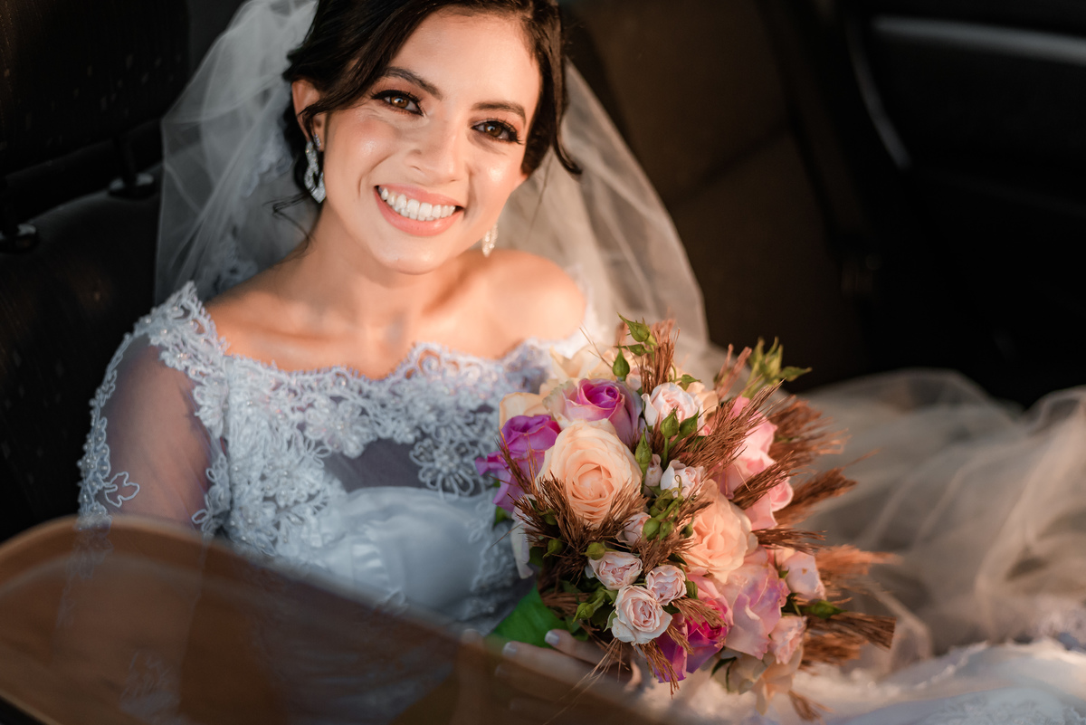 Lótus Recepções, eventos em natal, fotografo em natal, fotografo de casamento em natal, noiva, foto da noiva, detalhe da noiva, dia da noiva, making of de noiva