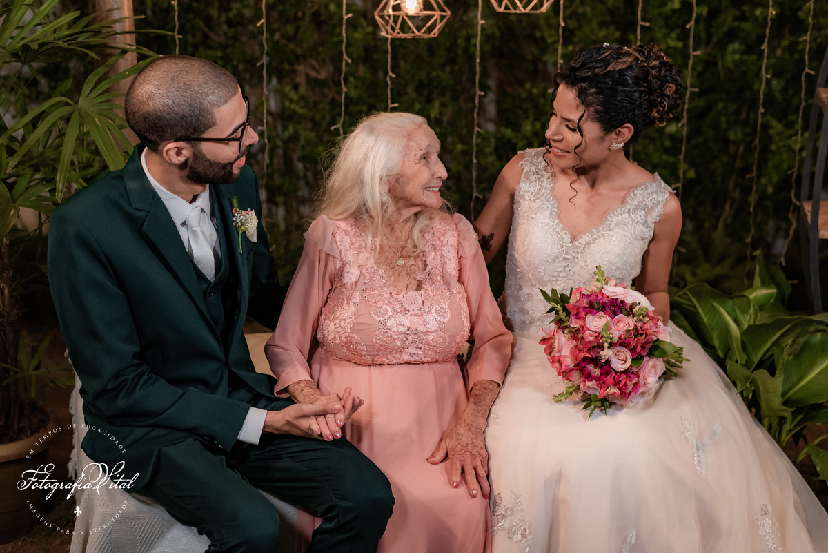Alamandas buffet e Recepção, Parnamirim / RN, Fotógrafo em natal rn, Casamento em Natal, Casamento no campo, casamento ao ar livre, noivos com avó