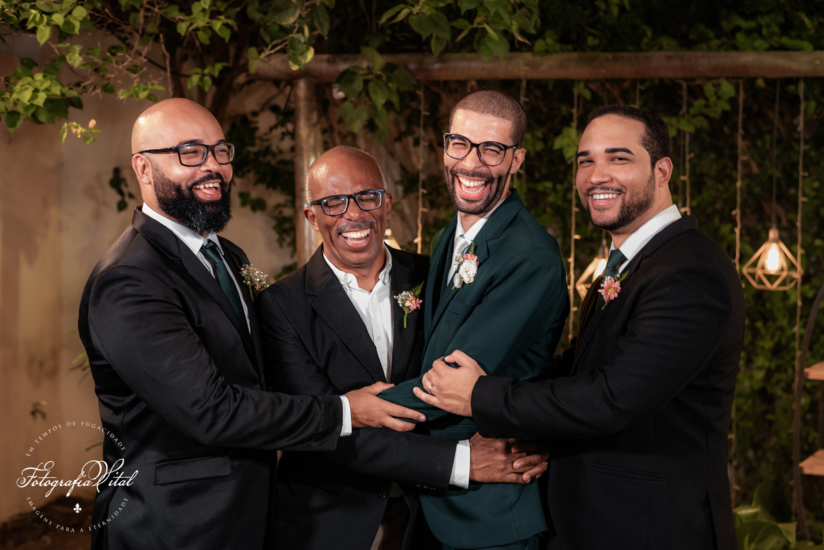 Alamandas buffet e Recepção, Parnamirim / RN, Fotógrafo em natal rn, Casamento em Natal, Casamento no campo, casamento ao ar livre, noivo com pai e irmãos