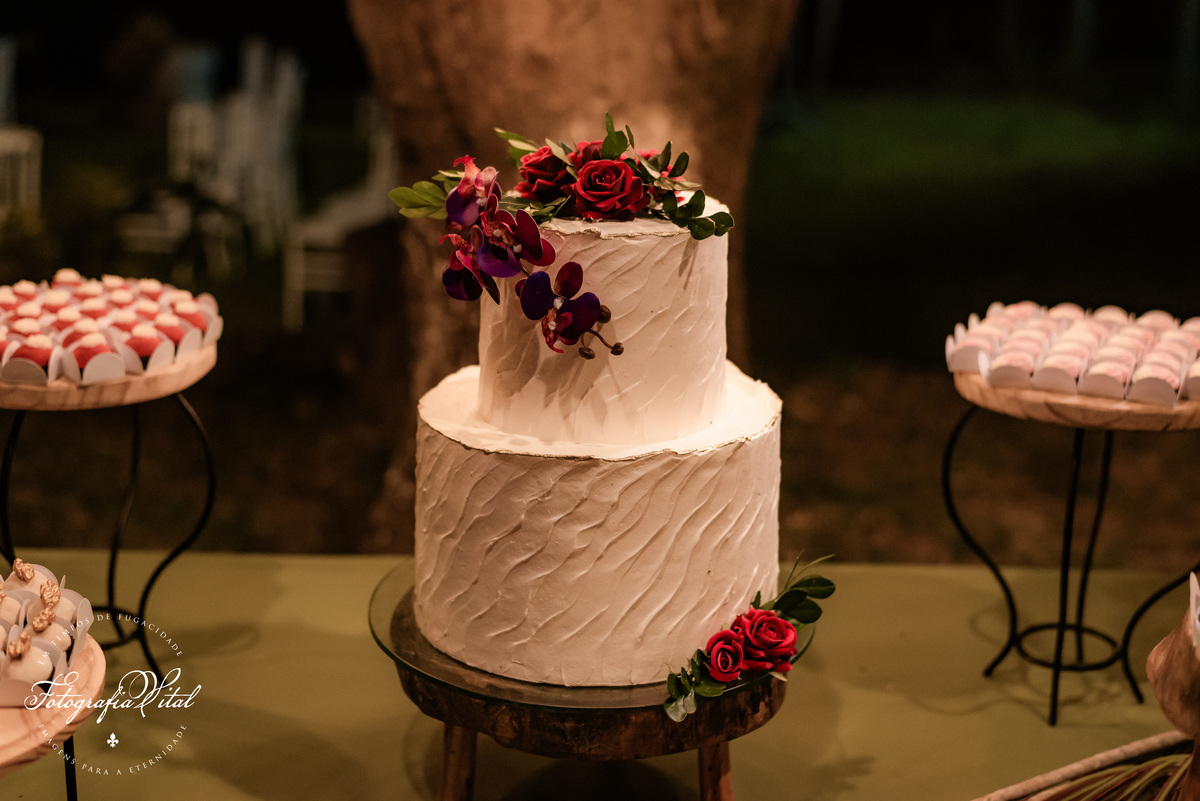 Casamento na Lagoa do Bonfim, Nísia Floresta, Natal RN, Fotografia Vital - bolo de casamento