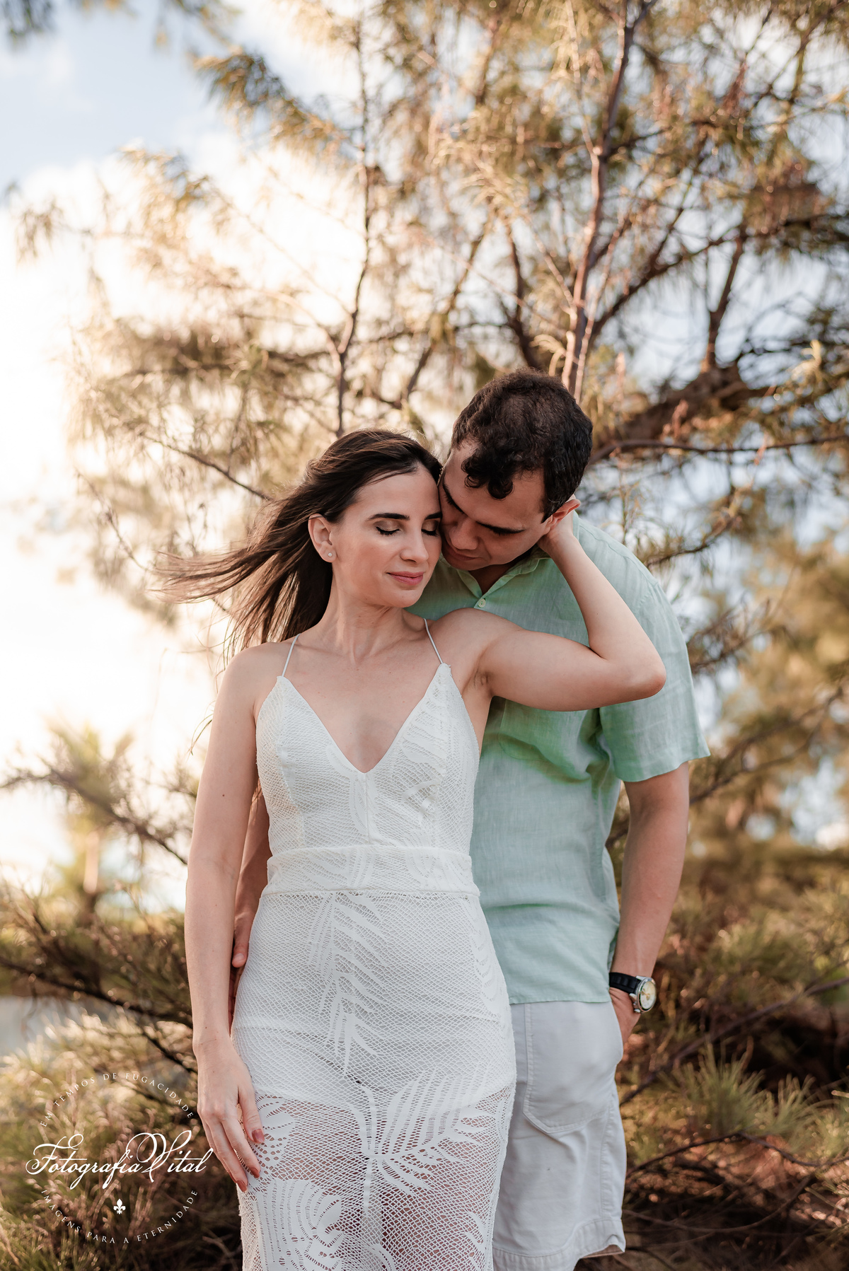 Ensaio de casal com cachorro em natal rn, pinheiros da via costeira, prewedding, pre casamento, book de casal