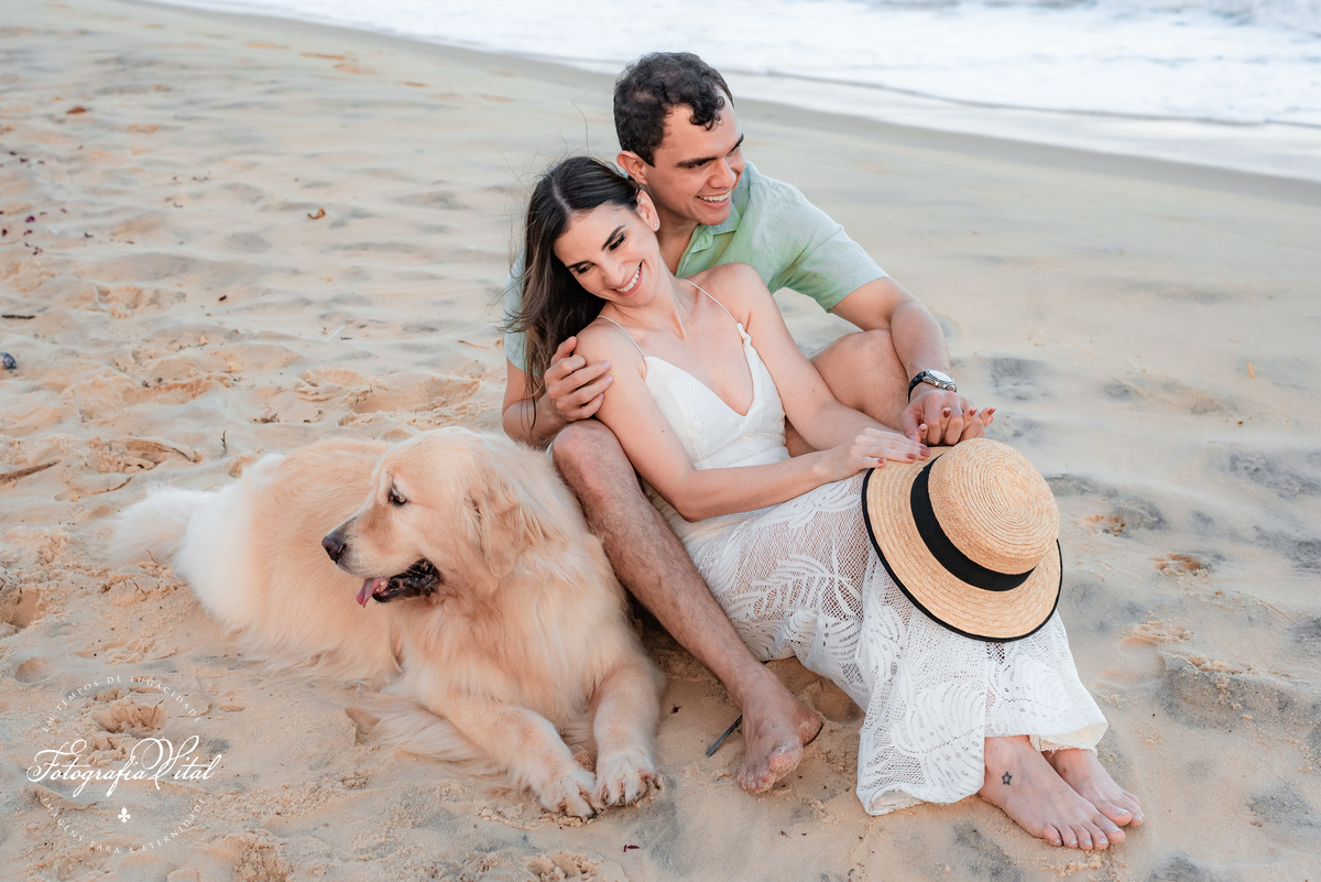 Ensaio de casal com cachorro em natal rn, pinheiros da via costeira, prewedding, pre casamento, book de casal
