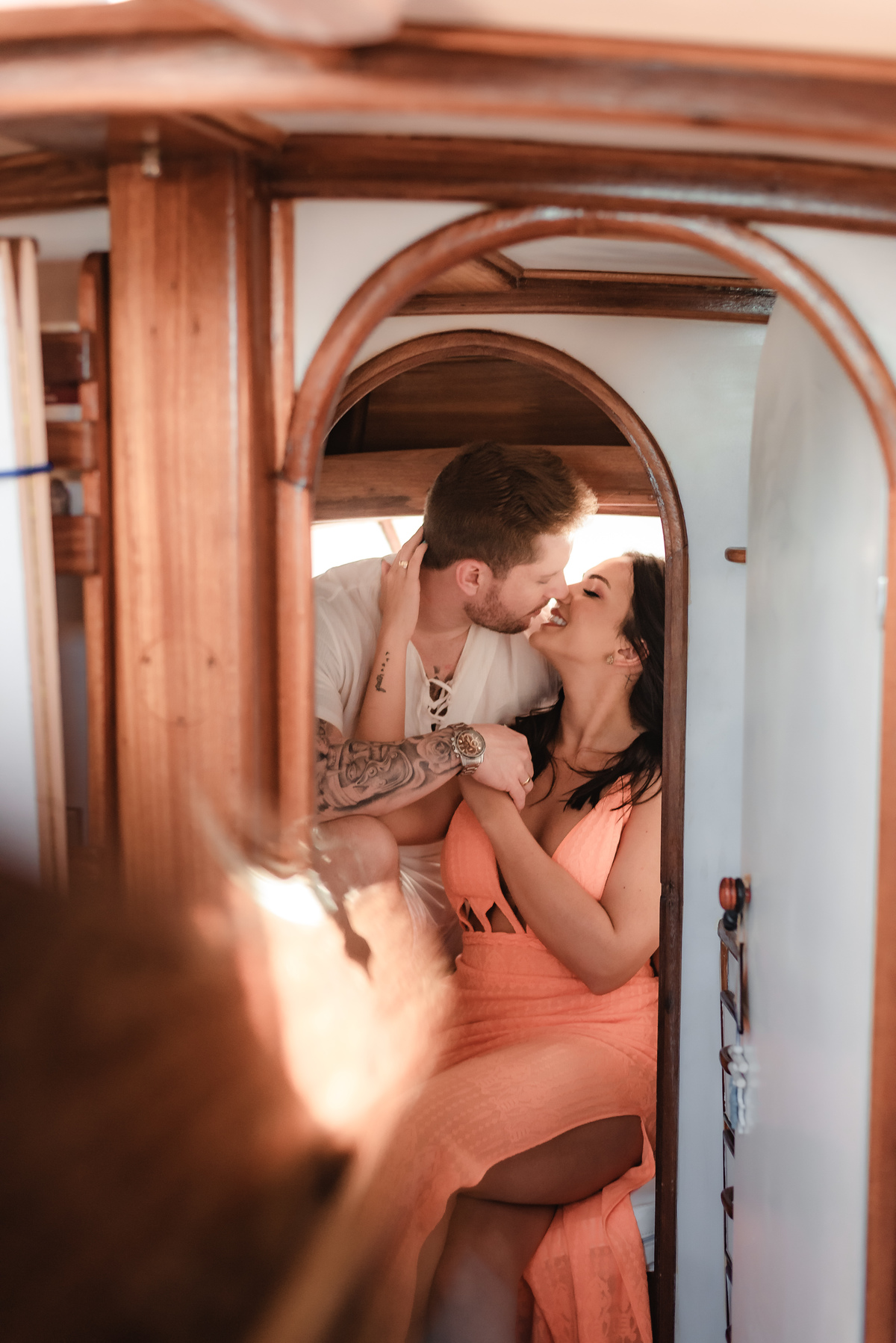 ensaio de casal no veleiro paraíso, vento leve, natal - rn, pre-wedding, precasamento, book de casal