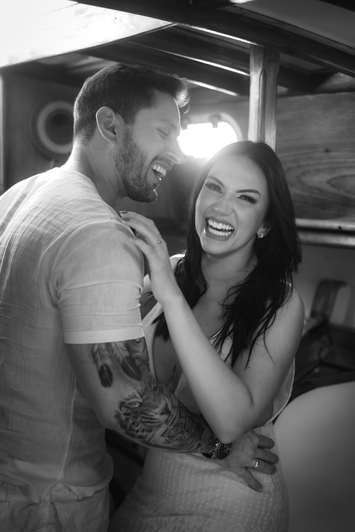 ensaio de casal no veleiro paraíso, vento leve, natal - rn, pre-wedding, precasamento, book de casal