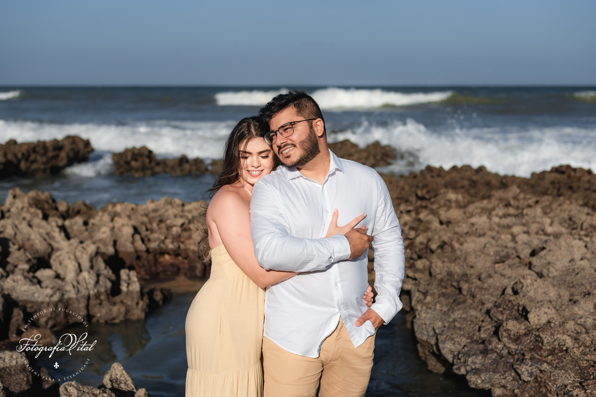 ensaio fotográfico de casal, ensaiodecasal, prewedding precasamento, ensaio de casal, natal, rio grande do norte, brasil, museu da rampa, complexo cultural da rampa, pinheiros da via costeira, praia, por do sol, fotografo em natal