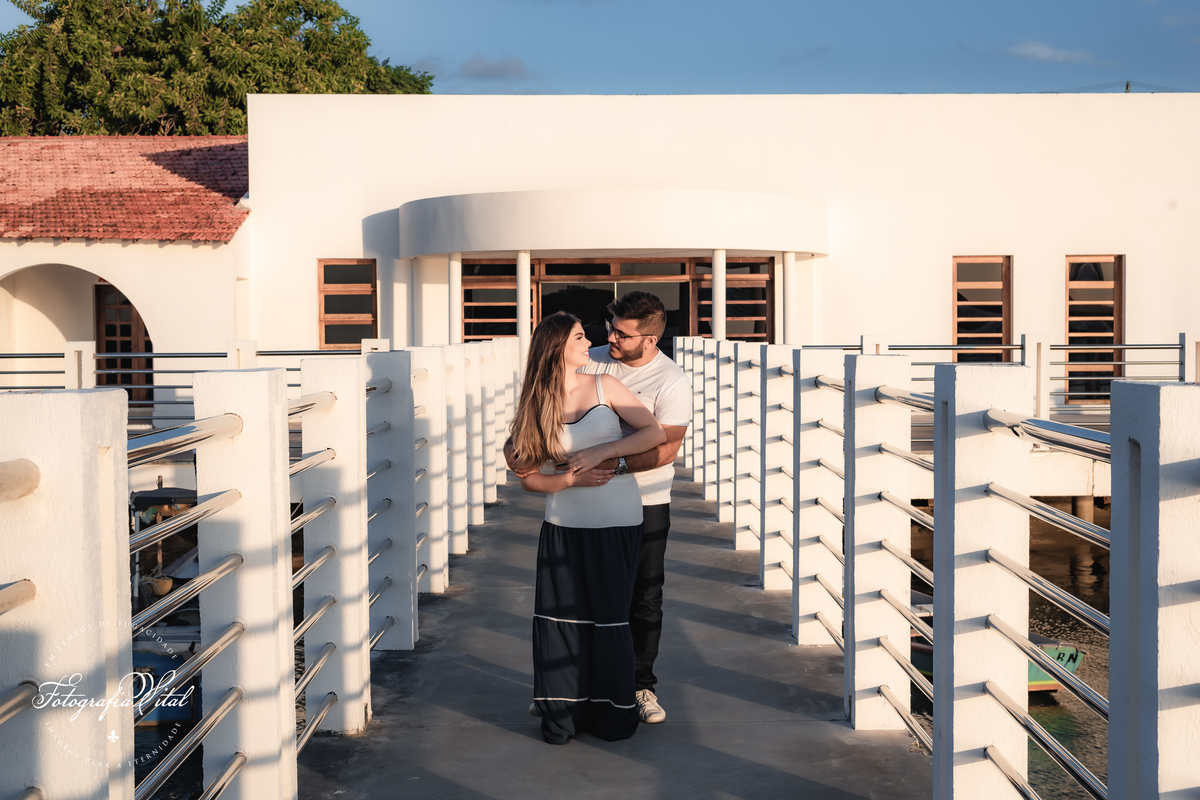 ensaio fotográfico de casal, ensaiodecasal, prewedding precasamento, ensaio de casal, natal, rio grande do norte, brasil, museu da rampa, complexo cultural da rampa, pinheiros da via costeira, praia, por do sol, fotografo em natal
