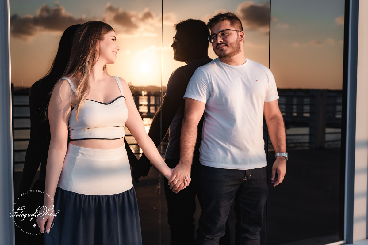 ensaio fotográfico de casal, ensaiodecasal, prewedding precasamento, ensaio de casal, natal, rio grande do norte, brasil, museu da rampa, complexo cultural da rampa, pinheiros da via costeira, praia, por do sol, fotografo em natal
