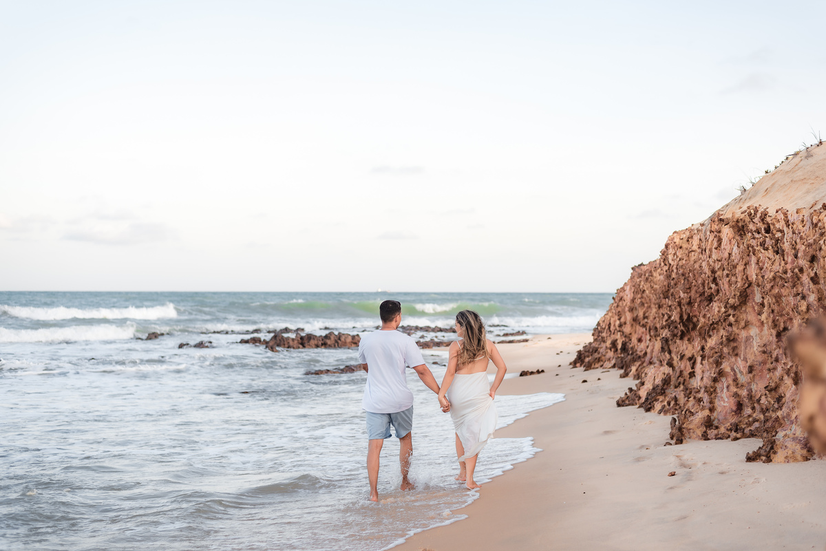 Ensaio de Casal na praia, Ensaio Pré-Casamento, Ensaio de Casal, Fotógrafo em Natal, Fotógrafo de Casamento, Pinheiros da Via Costeira - Natal/RN