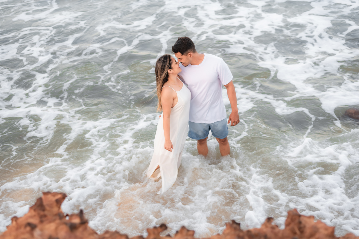 Ensaio de Casal na praia, Ensaio Pré-Casamento, Ensaio de Casal, Fotógrafo em Natal, Fotógrafo de Casamento, Pinheiros da Via Costeira - Natal/RN
