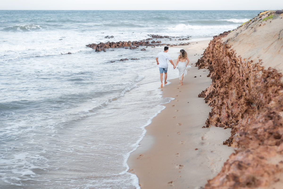 Ensaio de Casal na praia, Ensaio Pré-Casamento, Ensaio de Casal, Fotógrafo em Natal, Fotógrafo de Casamento, Pinheiros da Via Costeira - Natal/RN