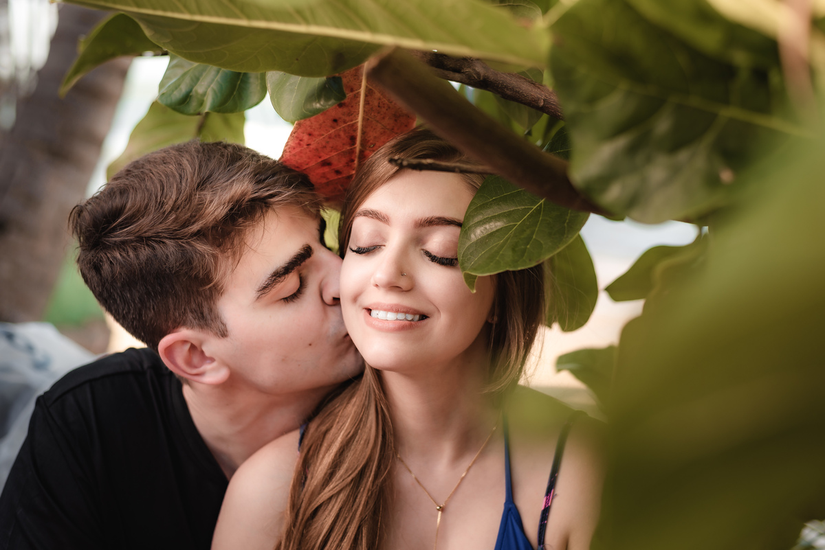 Ensaio de casal e pedido de casamento da Giovana e do Vinícius. Praia de Genipabu, Extremoz / RN, fotógrafo em natal, prewedding