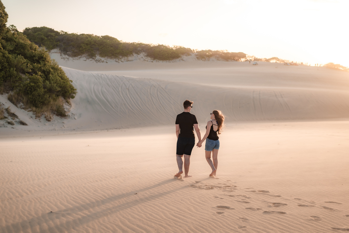 Ensaio de casal e pedido de casamento da Giovana e do Vinícius. Praia de Genipabu, Extremoz / RN, fotógrafo em natal, prewedding