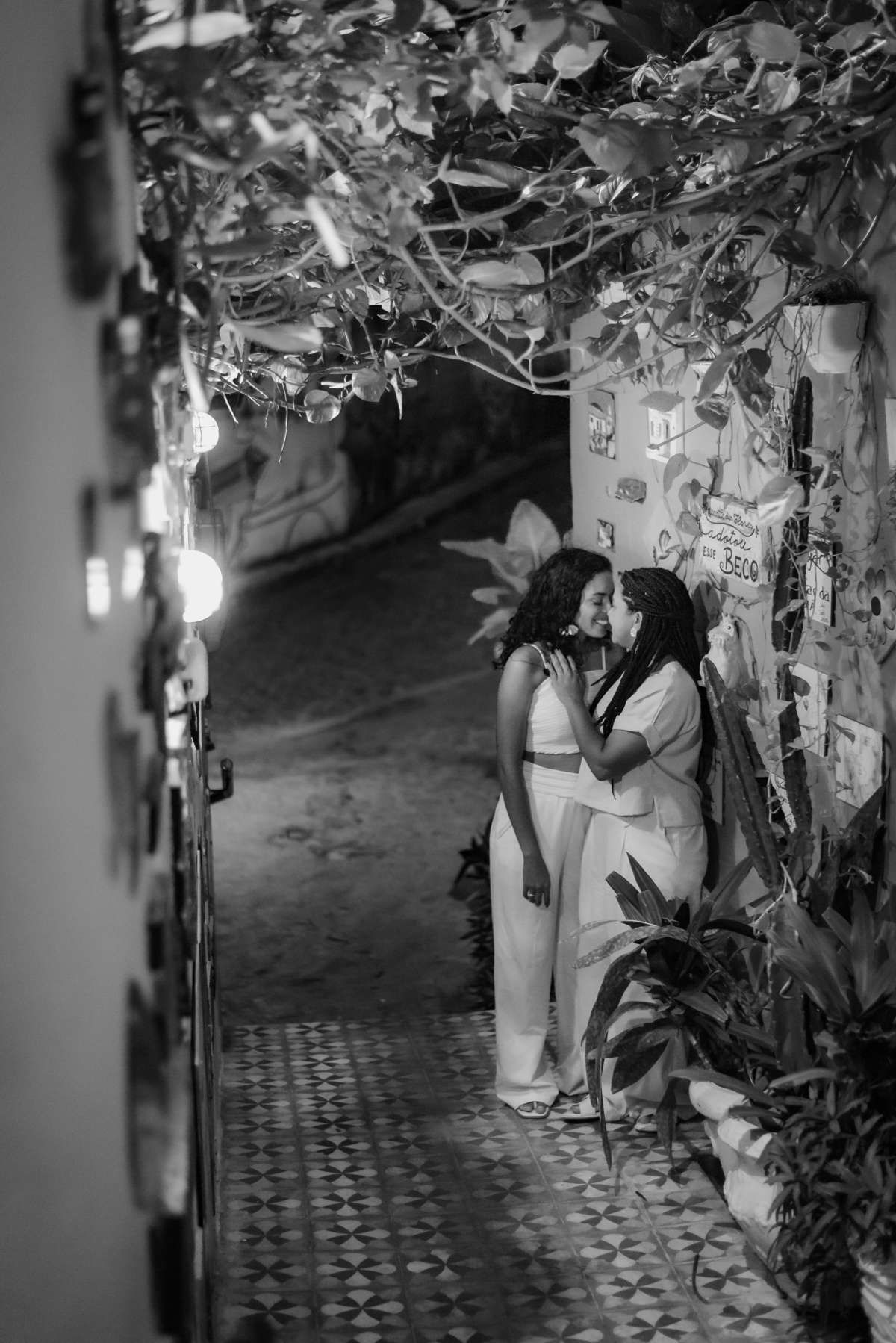 Ensaio de casal, pre-wedding, Beco do Beija Flor, Pipa, Tibau do Sul, RN, LGBT, Fotografia Vital, Fotógrafo em Natal