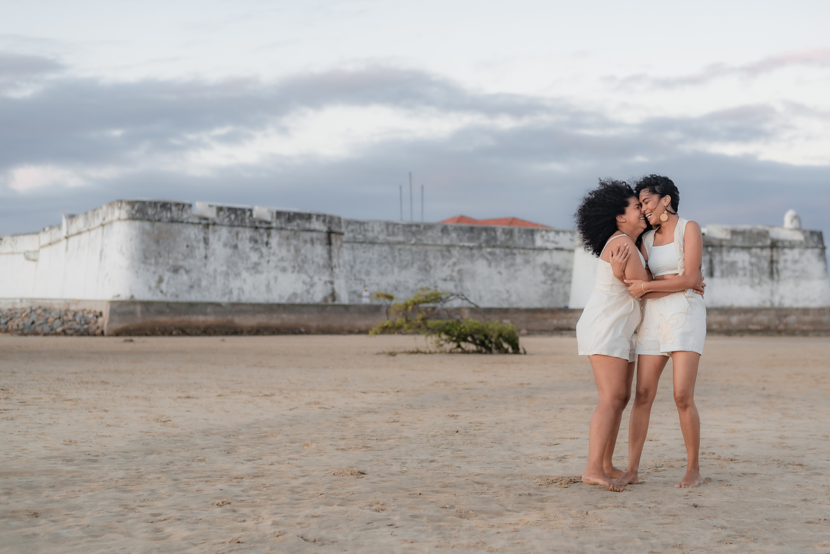 ensaio de casal lgbtqiapn+, lgbt, fotógrafo em natal, fotografia vital, ensaio de casal, prewedding, praia, Praia do Forte, Forte dos Reis Magos, Natal/RN - Brasil