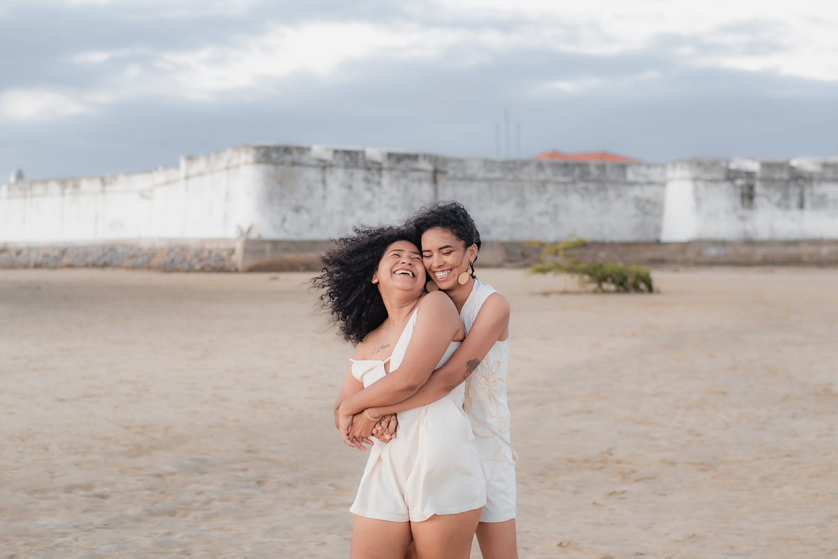ensaio de casal lgbtqiapn+, lgbt, fotógrafo em natal, fotografia vital, ensaio de casal, prewedding, praia, Praia do Forte, Forte dos Reis Magos, Natal/RN - Brasil