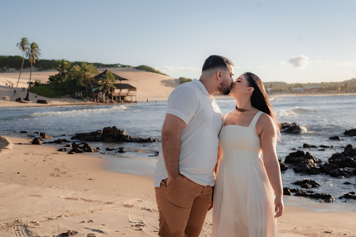 Praia de Genipabu - Extremoz/RN, Ensaio de casal, pré-casamento, pre-wedding, fotógrafo em natal, fotografia vital