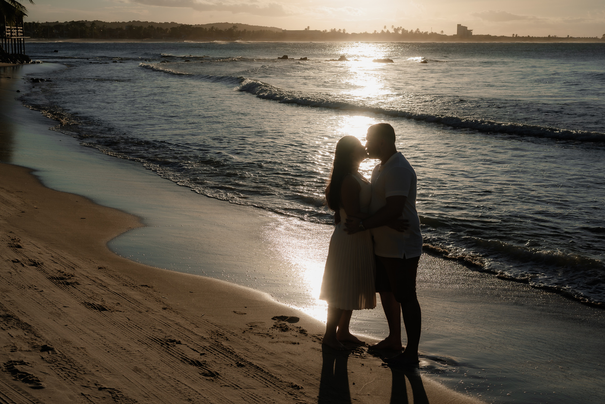 Praia de Genipabu - Extremoz/RN, Ensaio de casal, pré-casamento, pre-wedding, fotógrafo em natal, fotografia vital
