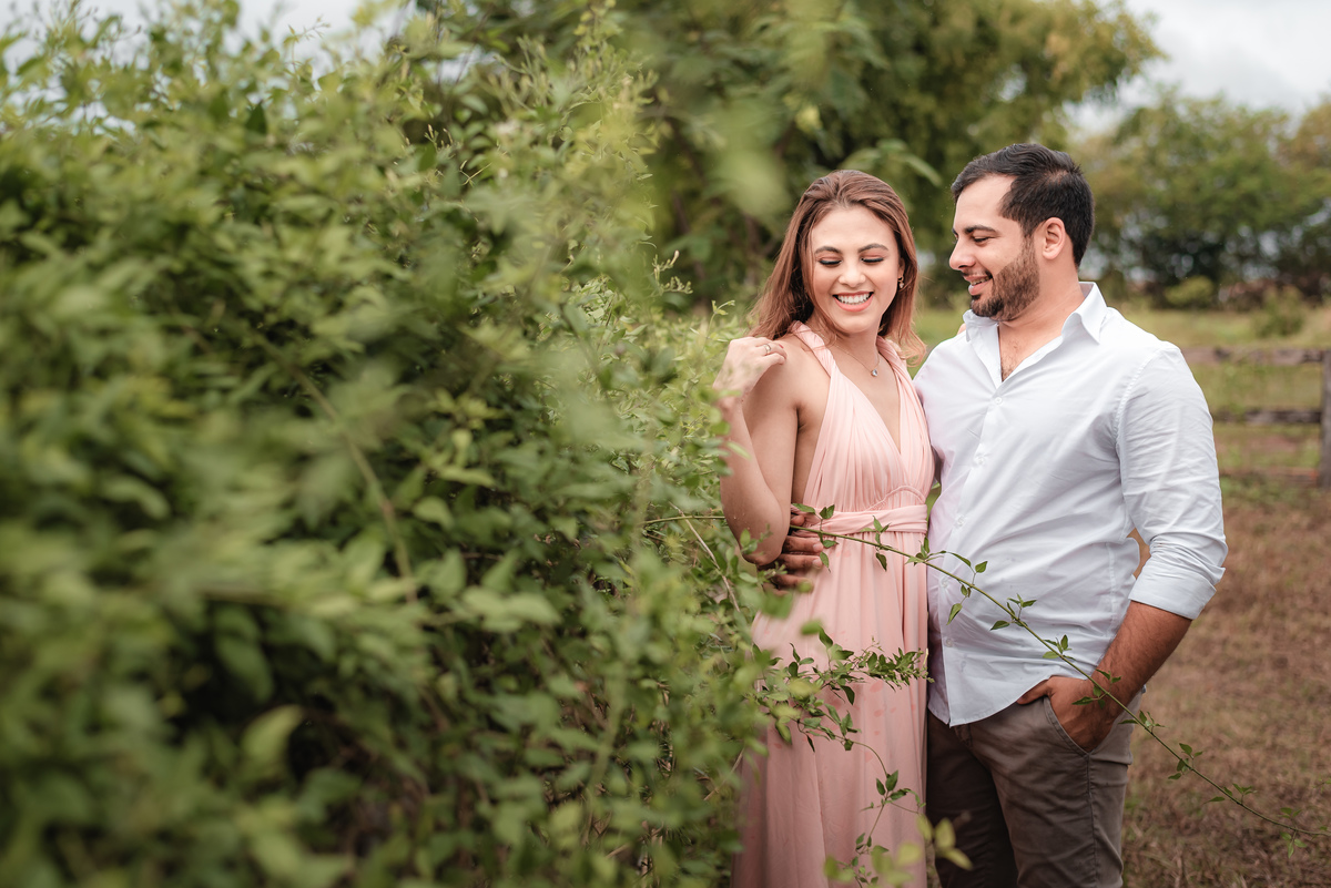 Ensaio de Csal com cavalos, ensaio de casal na fazenda, prewedding, casamento, fotografoemnatal, ensaio de casal em ceará-mim