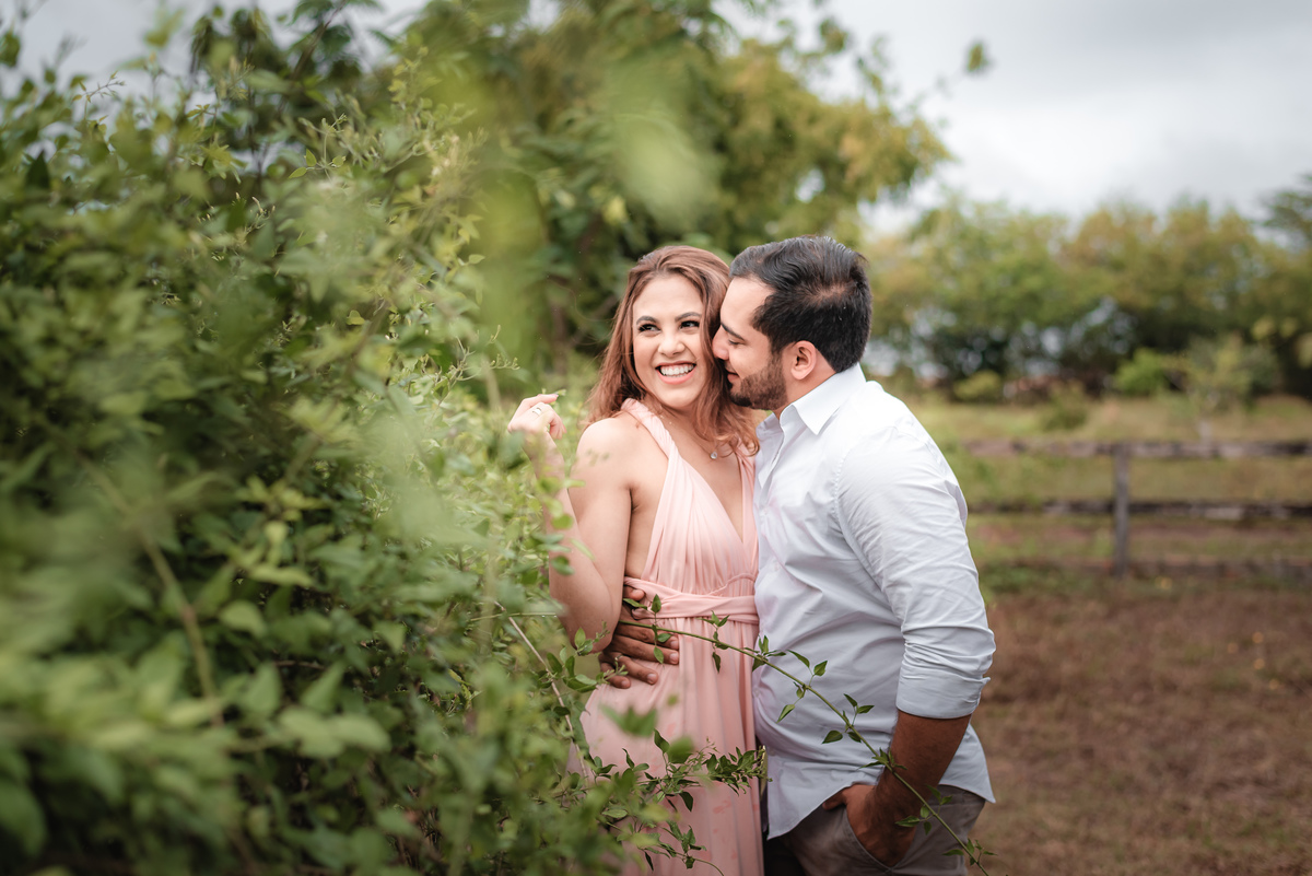 Ensaio de Csal com cavalos, ensaio de casal na fazenda, prewedding, casamento, fotografoemnatal, ensaio de casal em ceará-mim
