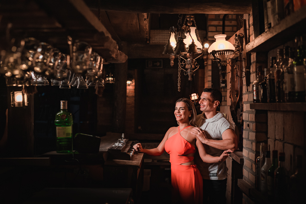 Ensaio de Casal _ Pré-wedding _ Ensaio Fotográfico Precasamento_Natal_ Rio Grande do Norte _ Fotografo em Natal_ Fotografo de casamento em Natal _ Wendel e Nanda _ Taverna Pub e Espaço  Ávalon