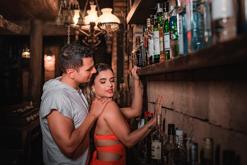 Ensaio de Casal _ Pré-wedding _ Ensaio Fotográfico Precasamento_Natal_ Rio Grande do Norte _ Fotografo em Natal_ Fotografo de casamento em Natal _ Wendel e Nanda _ Taverna Pub e Espaço  Ávalon