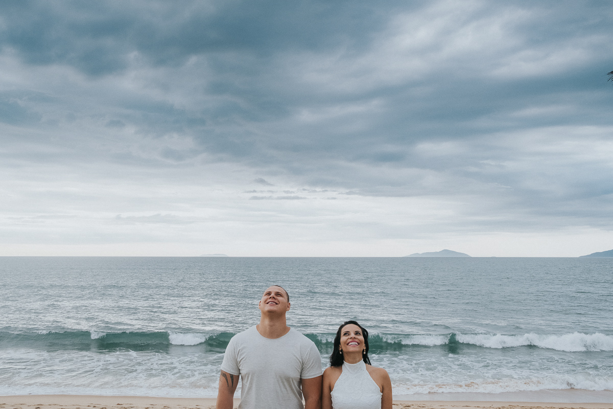 ensaio de casais na praia