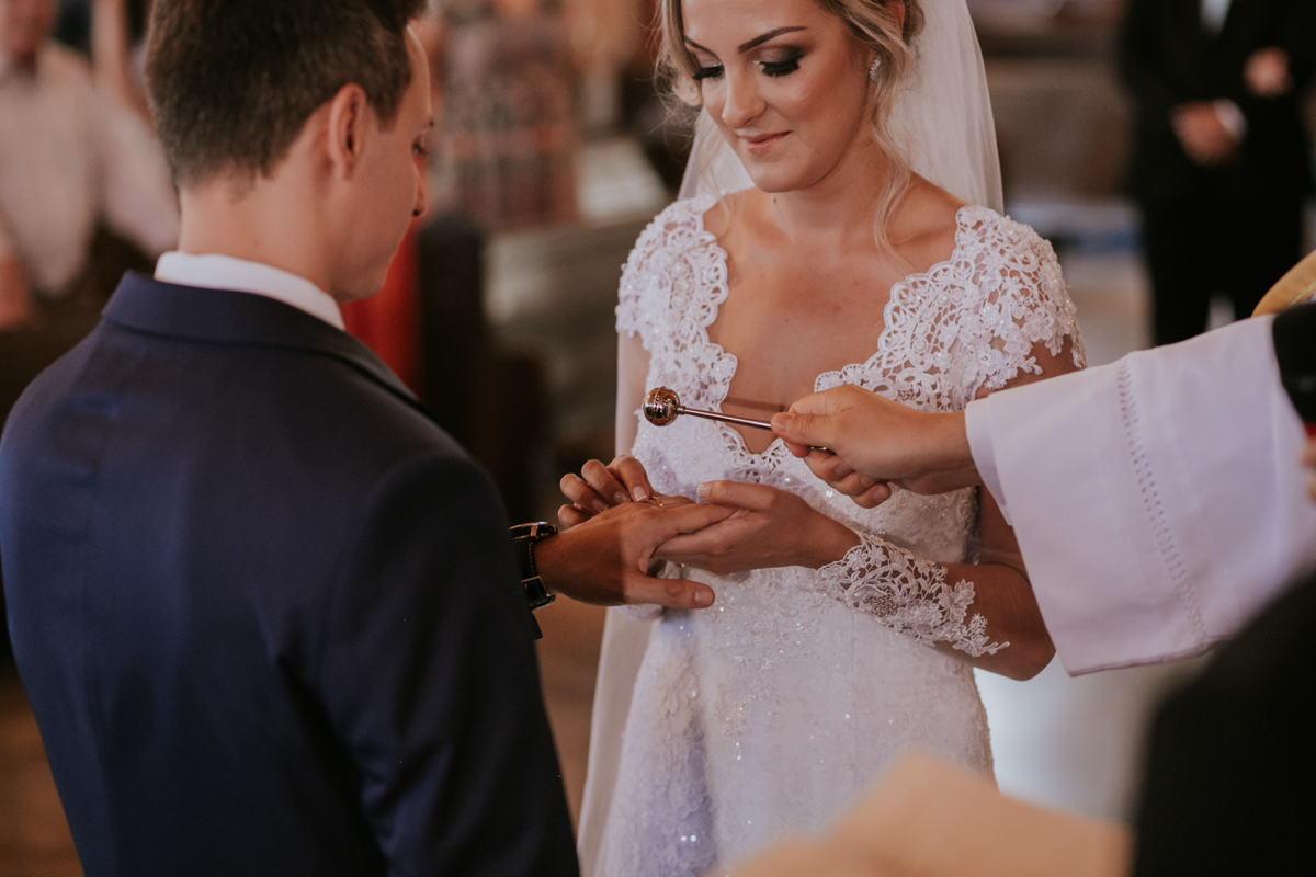 Casamento na igreja, noivos, casamento interior de são paulo, rafael serra fotografia e cinema, thaysa e rodrigo, rafael serra mogi guaçu, fotografo mogi guaçu, casa terrana