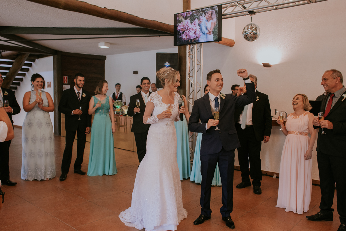 Casamento na igreja, noivos, casamento interior de são paulo, rafael serra fotografia e cinema, thaysa e rodrigo, rafael serra mogi guaçu, fotografo mogi guaçu, casa terrana