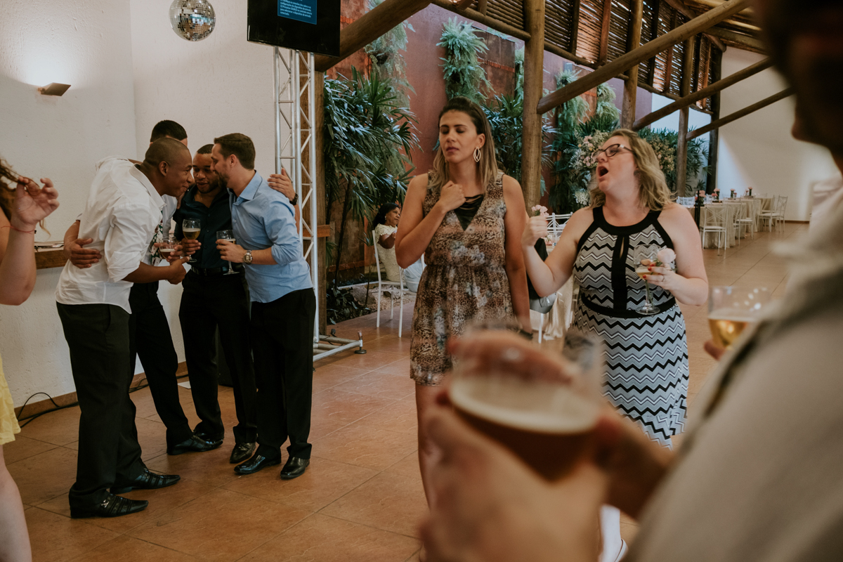 Casamento na igreja, noivos, casamento interior de são paulo, rafael serra fotografia e cinema, thaysa e rodrigo, rafael serra mogi guaçu, fotografo mogi guaçu, casa terrana
