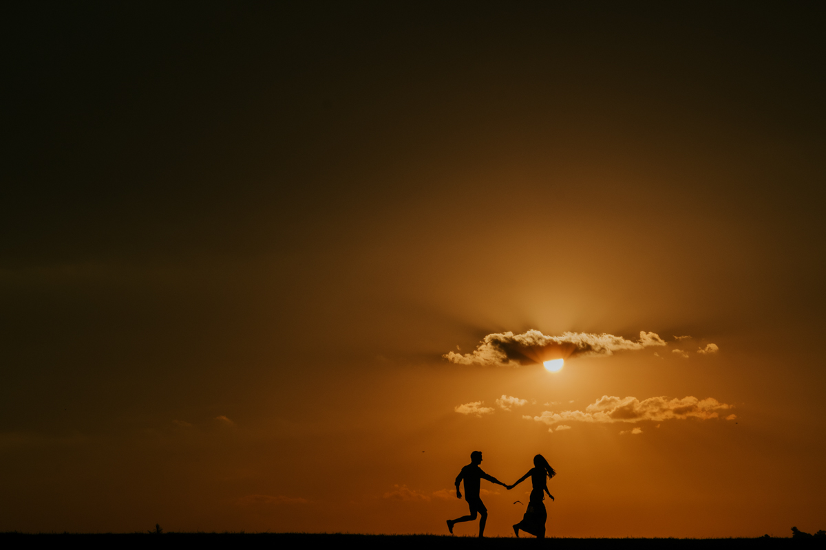 Ensaio pré casamento, fotografo mogi guaçu, ensaio externo, fotos expontâneas, fotografo de casamento