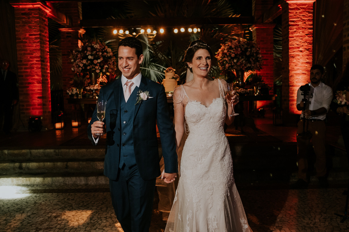 Fotografia de casamento em mogi guaçu, decoração de casamento, fotografo rafael serra, casamento de amanda e george, cerimonia emocionante ao ar livre