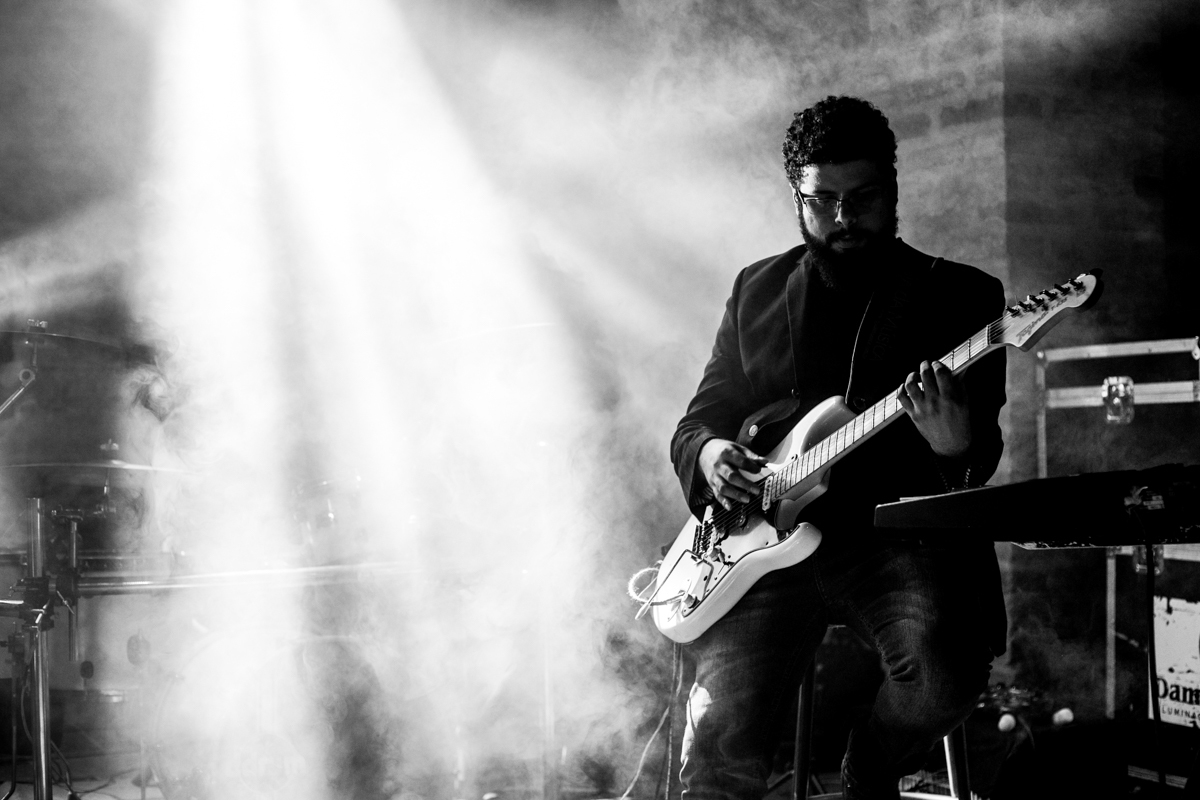 Festa de casamento no villa ricci mogi guaçu, dança dos noivos, balada festa super animada fotografia de momentos com o fotografo rafael serra de mogi guaçu, casamento de amanda e george