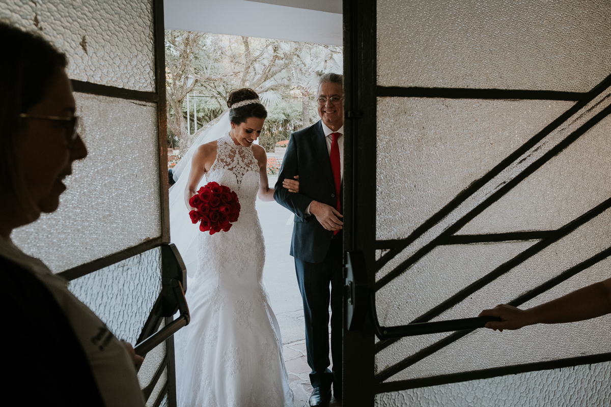 fotografia de casamentos casamento de isabel e rafael que aconteceu em holambra interior de são paulo casal apaixonado decoração rustica, making of da noiva, cerimonia e festa, fotografia com emoção, fotos espontaneas, rafael serra fotografia e cinema
