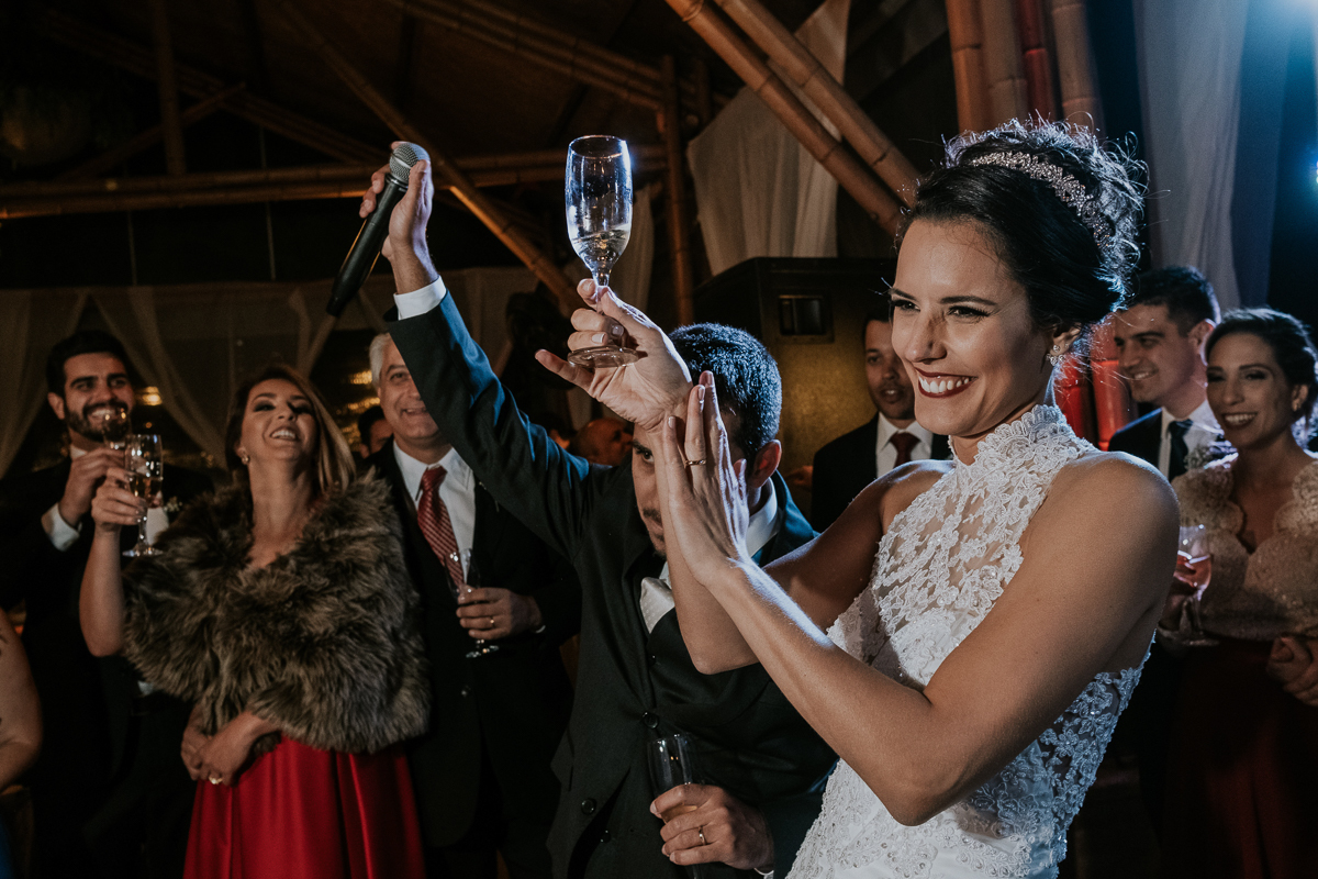 fotografia de casamentos casamento de isabel e rafael que aconteceu em holambra interior de são paulo casal apaixonado decoração rustica, making of da noiva, cerimonia e festa, fotografia com emoção, fotos espontaneas, rafael serra fotografia e cinema