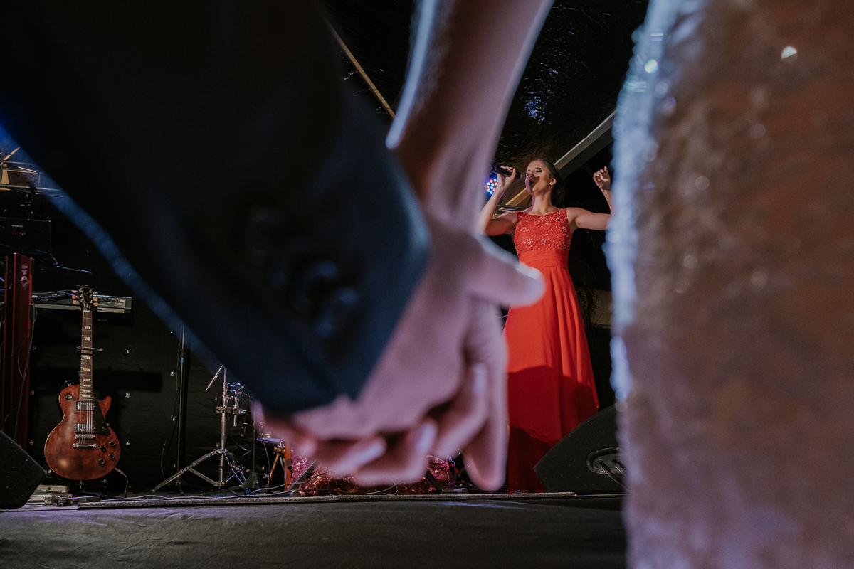 fotografia de casamentos casamento de isabel e rafael que aconteceu em holambra interior de são paulo casal apaixonado decoração rustica, making of da noiva, cerimonia e festa, fotografia com emoção, fotos espontaneas, rafael serra fotografia e cinema