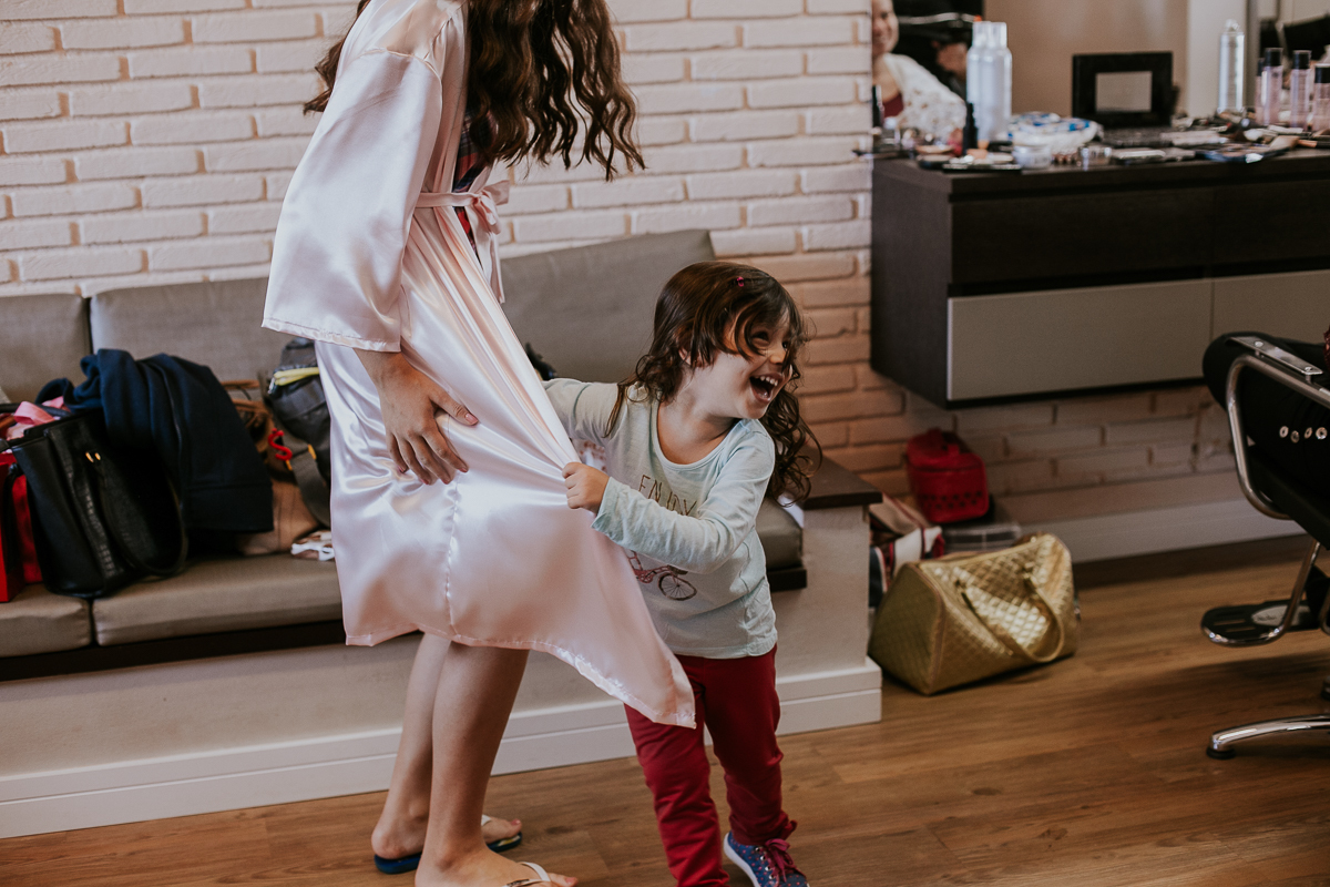 fotografia de casamentos casamento de isabel e rafael que aconteceu em holambra interior de são paulo casal apaixonado decoração rustica, making of da noiva, cerimonia e festa, fotografia com emoção, fotos espontaneas, rafael serra fotografia e cinema