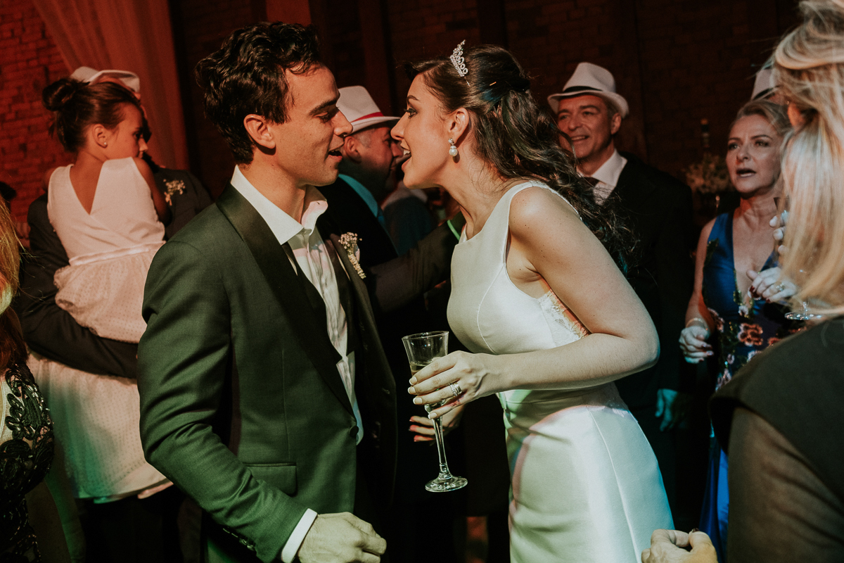 casamento de julia e glenn mcmillan casamento no campo cerimonia no por do sol casamento do power ranger amarelo fotografia de casamentos rafael serra fotografia e cinema mogi guaçu são joão da boa vista making of e festa