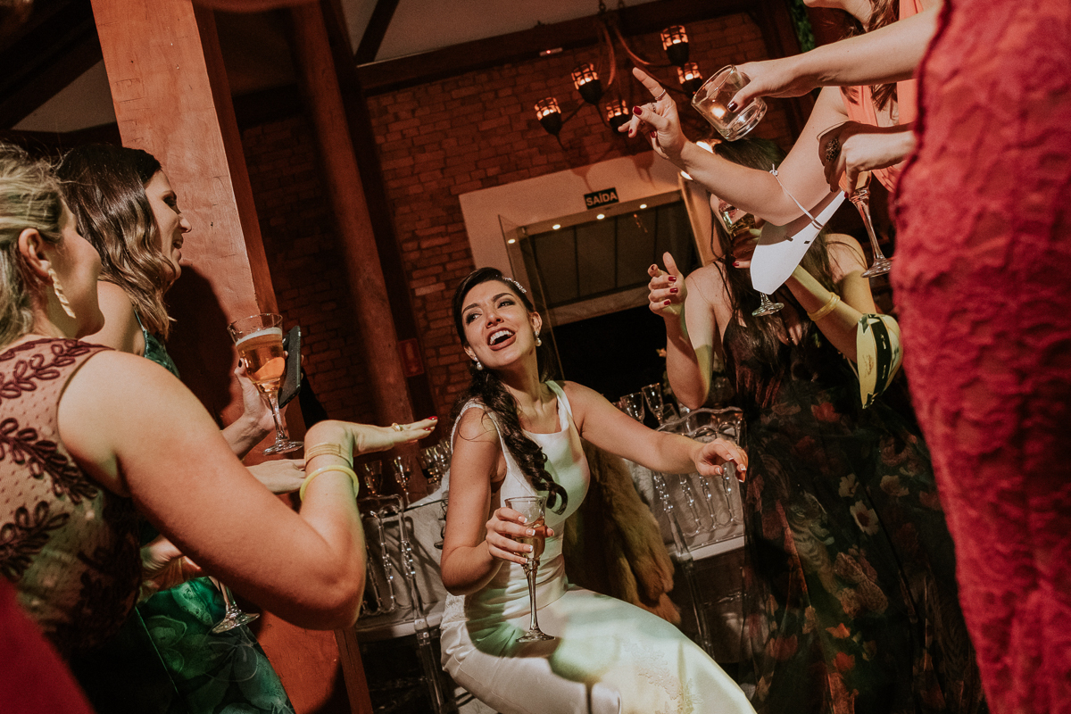 casamento de julia e glenn mcmillan casamento no campo cerimonia no por do sol casamento do power ranger amarelo fotografia de casamentos rafael serra fotografia e cinema mogi guaçu são joão da boa vista making of e festa