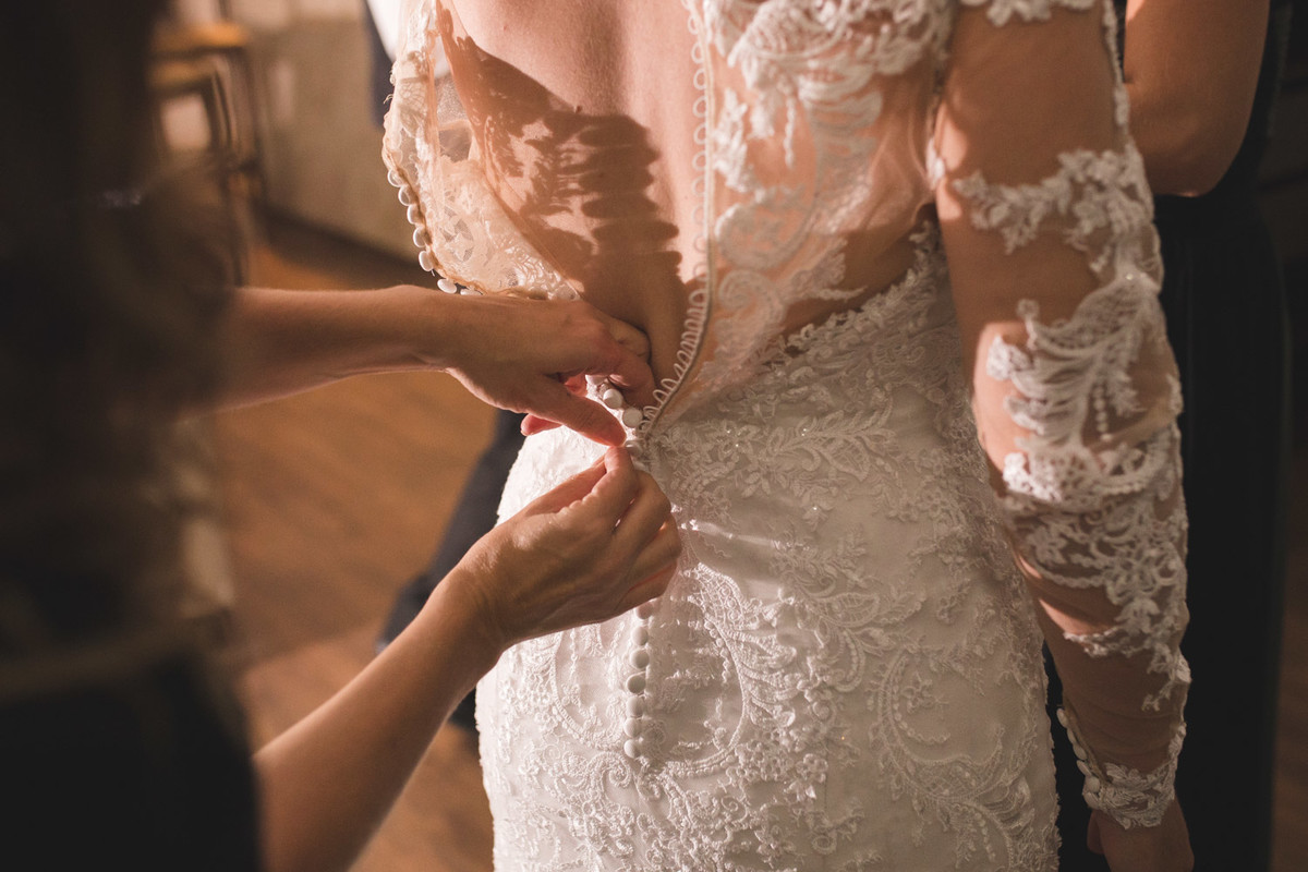 making of da noiva, vestido de noiva, madrinhas , brinde, taças, casamento, são joão da boa vista, maquiagem, make da noiva,