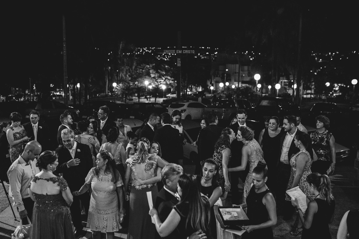 Casamento igreja, casamento interior de são paulo, são joão da boa vista matriz, cerimonia emocionante, fotos com emoção, fotos com sentimento, fotografia de momentos, momentos especiais, decoração de igrej