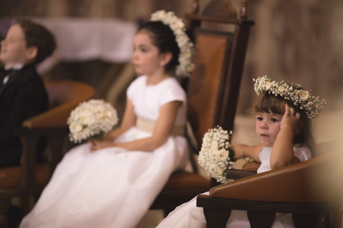 Casamento igreja, casamento interior de são paulo, são joão da boa vista matriz, cerimonia emocionante, fotos com emoção, fotos com sentimento, fotografia de momentos, momentos especiais, decoração de igrej