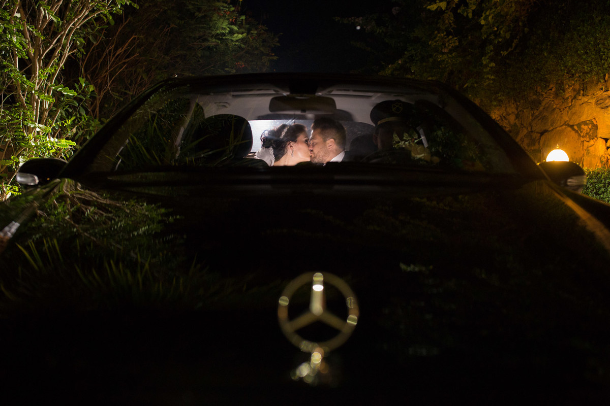 Fazenda Capituva, casamento são joão da boa vista, festa de casamento, dance, decor, casamento a noite, luz casamento, ambar, padrinhos, madrinhas, comemoração, mercedes, sessão do casal