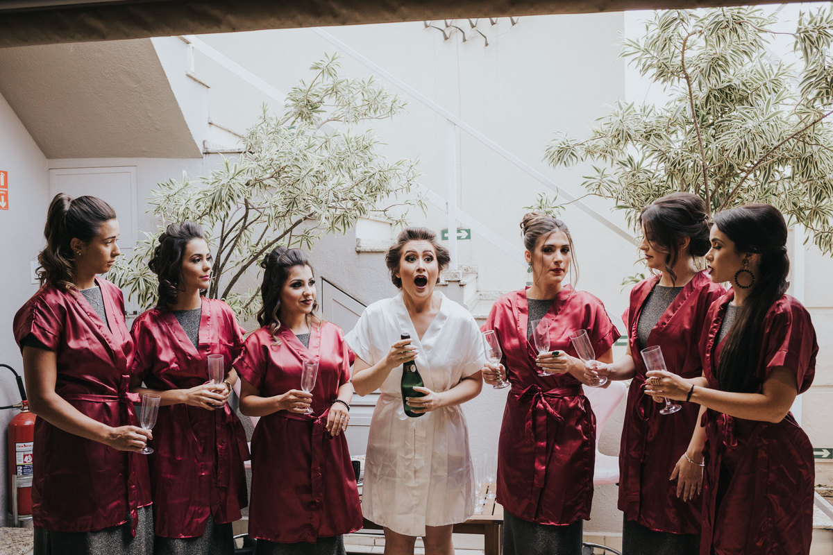 Casamento Paula e ivan, paulinha e ivan, casamento em campinas, casamento em valinhos via appia eventos, making of cris gata cambui, rafael serra fotografia e cinema