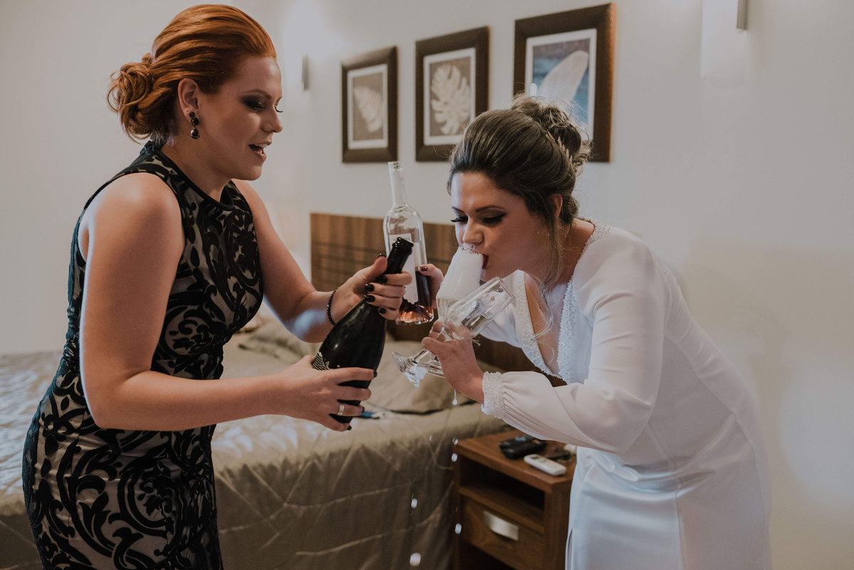 Casamento de Lucas e carol, espaço floriada holambra, making of dos noivos no hotel first look view casamento alternativo, estilo rustico, estilo industrial, fotografo de casamentos em mogi guaçu e região de campinas, rafael serra fotografia e cinema