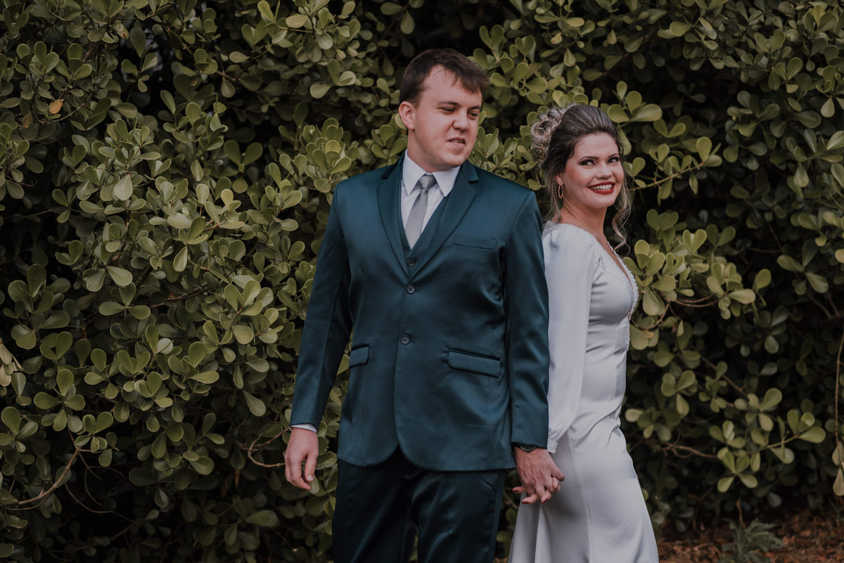 Casamento de Lucas e carol, espaço floriada holambra, making of dos noivos no hotel first look view casamento alternativo, estilo rustico, estilo industrial, fotografo de casamentos em mogi guaçu e região de campinas, rafael serra fotografia e cinema