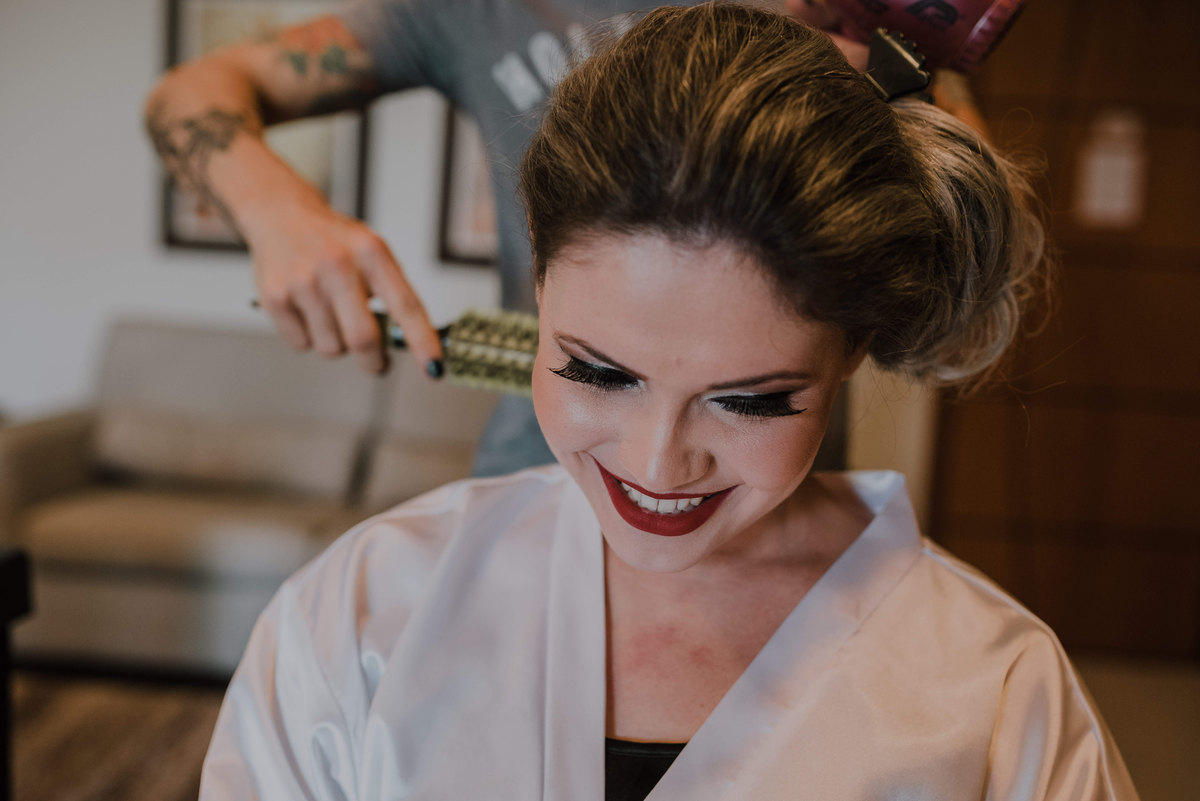 Casamento de Lucas e carol, espaço floriada holambra, making of dos noivos no hotel first look view casamento alternativo, estilo rustico, estilo industrial, fotografo de casamentos em mogi guaçu e região de campinas, rafael serra fotografia e cinema