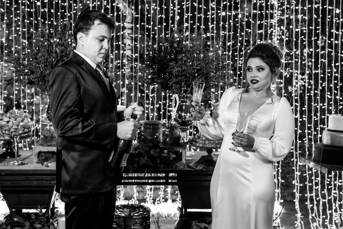 Casamento de Lucas e carol, espaço floriada holambra, making of dos noivos no hotel first look view casamento alternativo, estilo rustico, estilo industrial, fotografo de casamentos em mogi guaçu e região de campinas, rafael serra fotografia e cinema