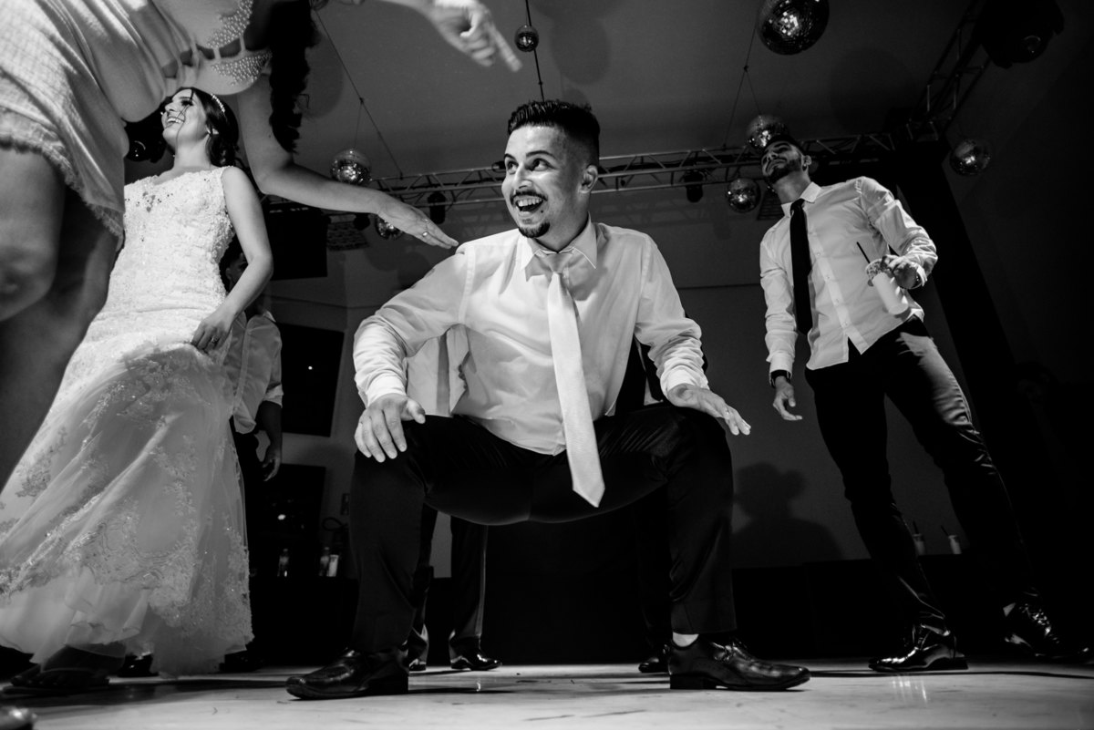 Casamento Larissa e Nino jogador do criciuma, nino jogador de futebol, fotos de casamento, rafael serra fotografo em mogi guaçu, rafael serra fotografia e cinema, casamento ao ar livre, espaço genesis mogi guaçu