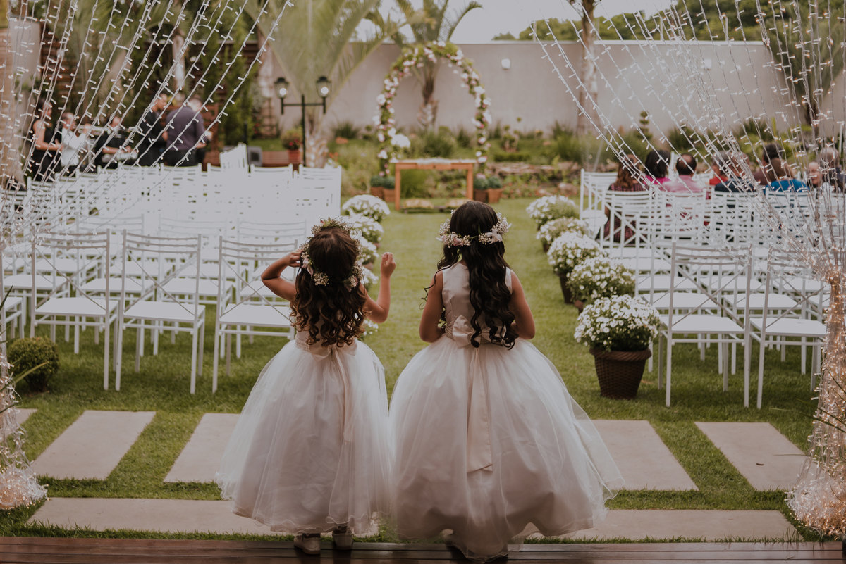 Casamento Larissa e Nino jogador do criciuma, nino jogador de futebol, fotos de casamento, rafael serra fotografo em mogi guaçu, rafael serra fotografia e cinema, casamento ao ar livre, espaço genesis mogi guaçu